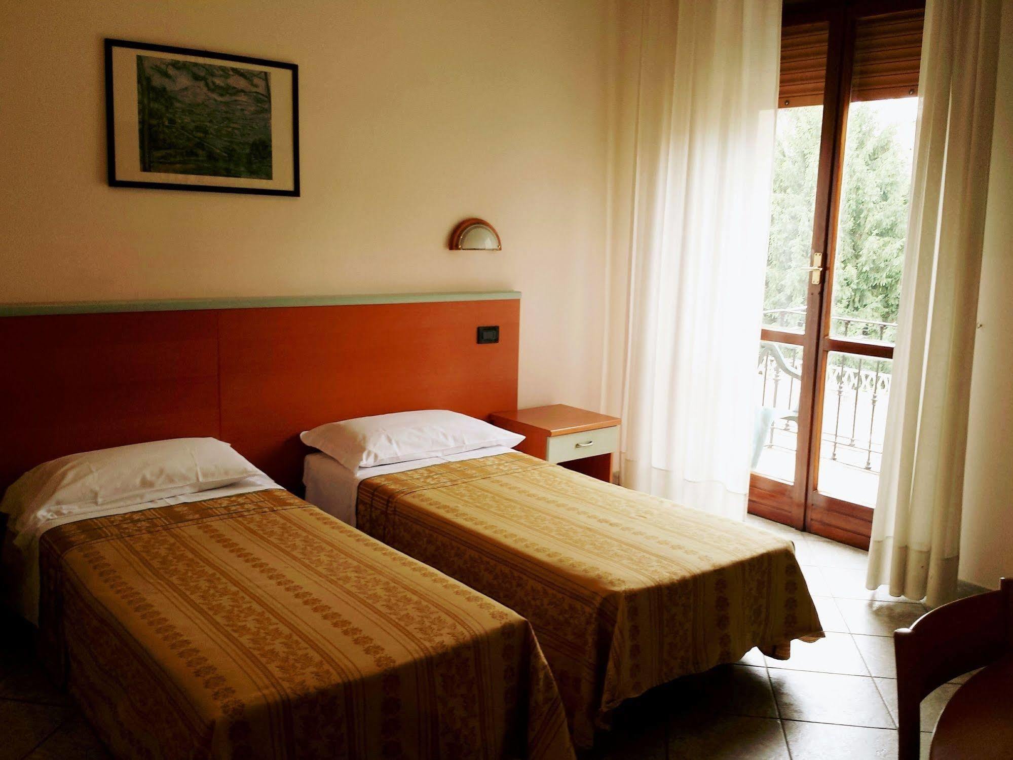Eden Hotel