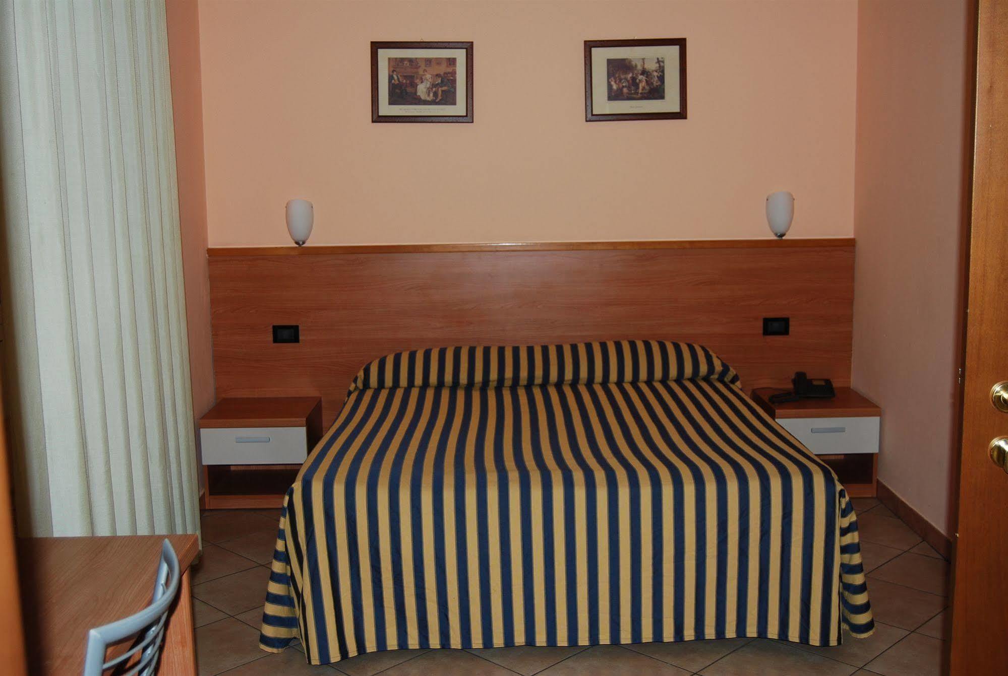 Salerno 3* Mailand