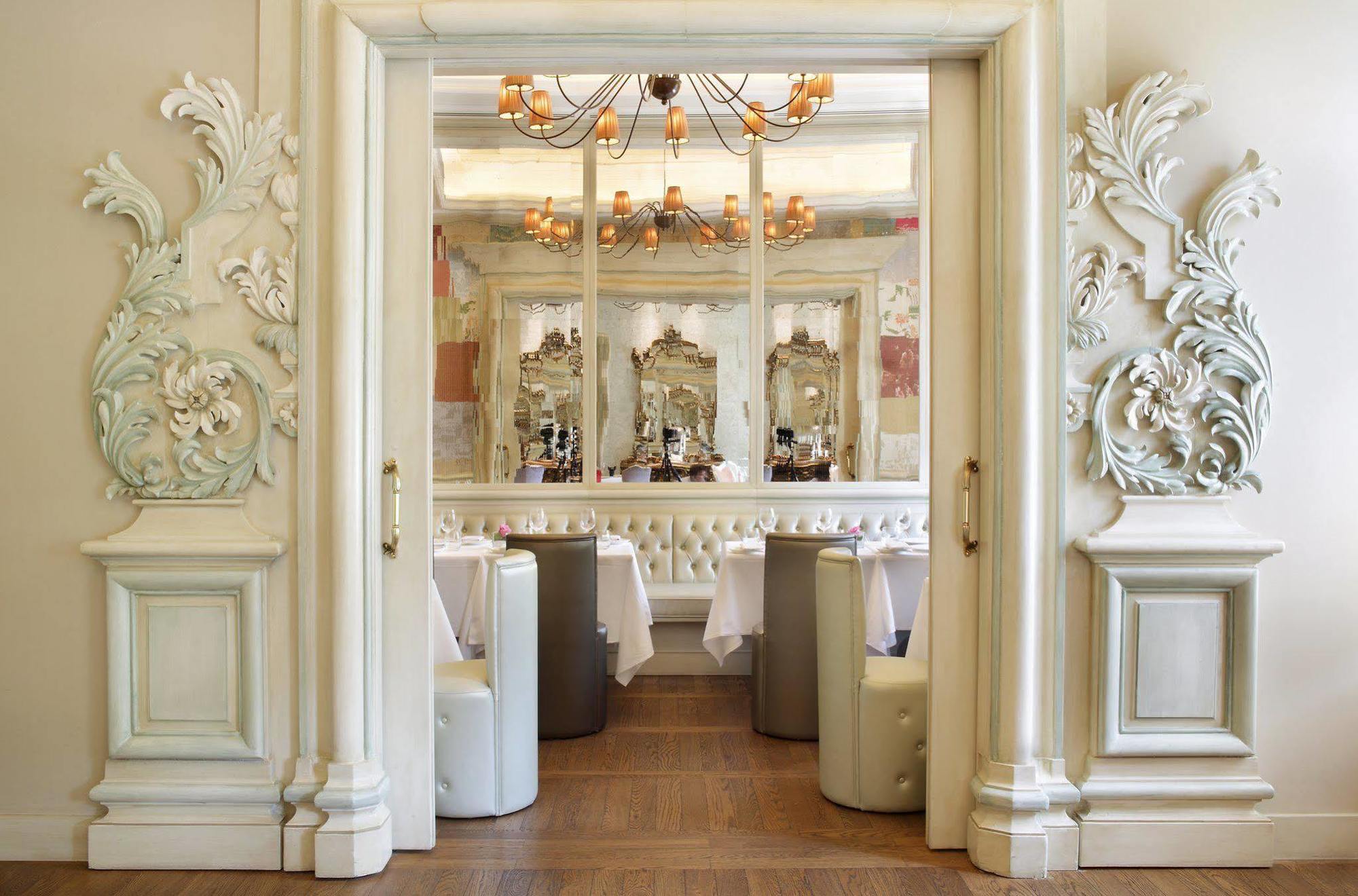Hotell Chateau Monfort - Relais & Chateaux 5*