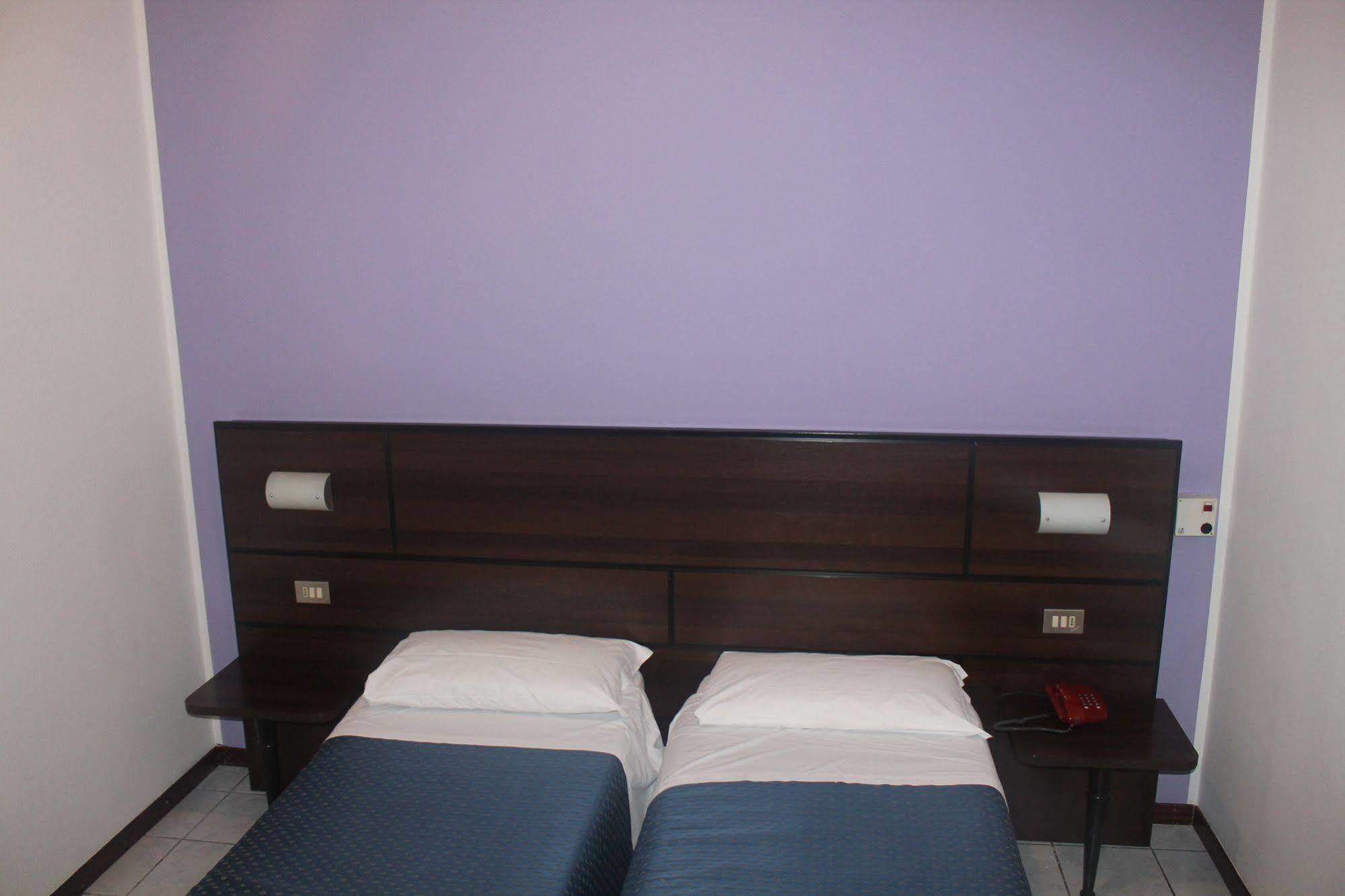 Catalani E Madrid Hotell