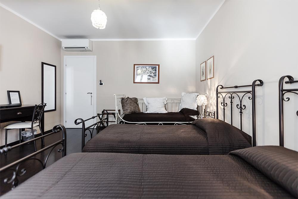 Castaldi House * Milano