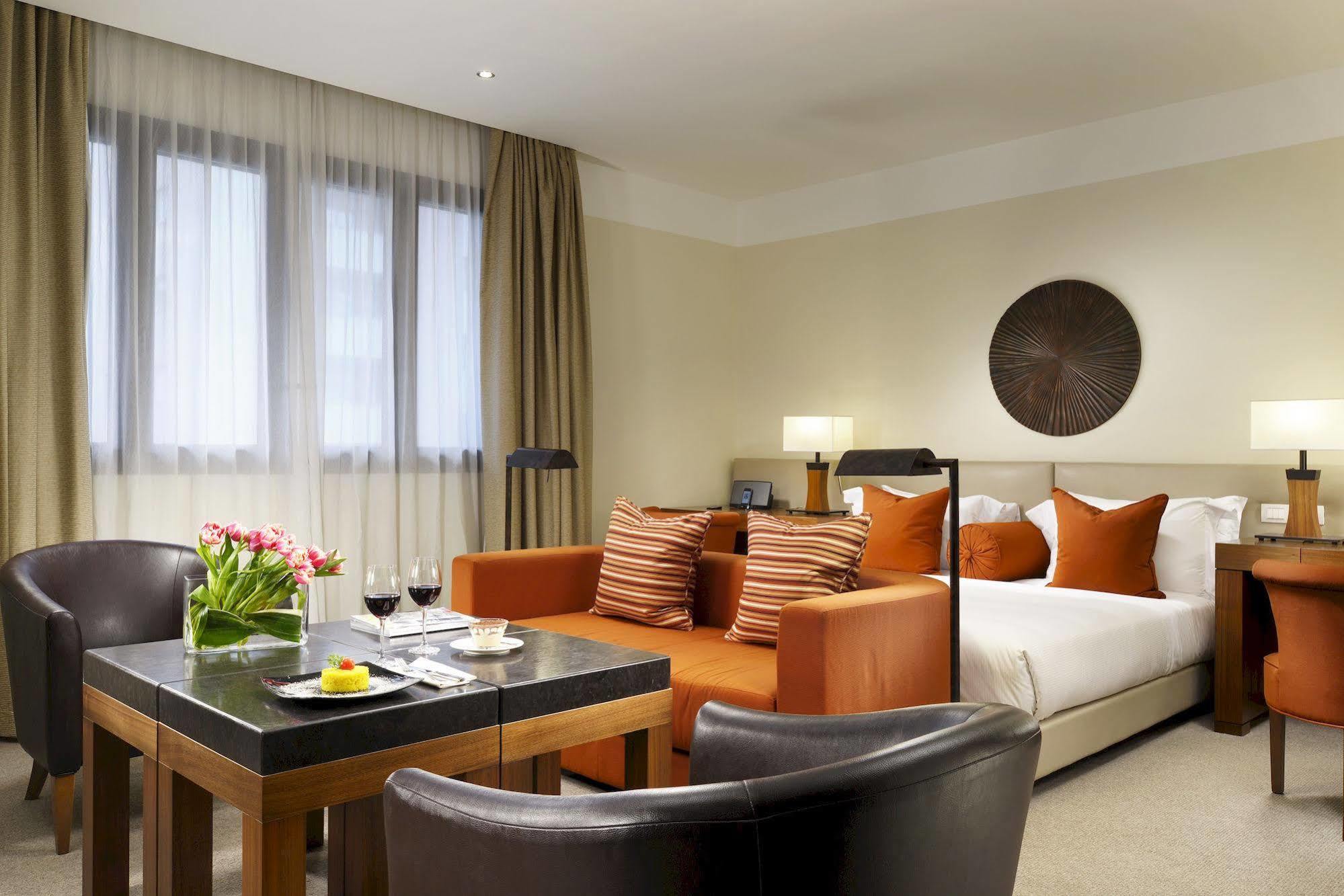 Milan Suite Hotel 4* Mailand