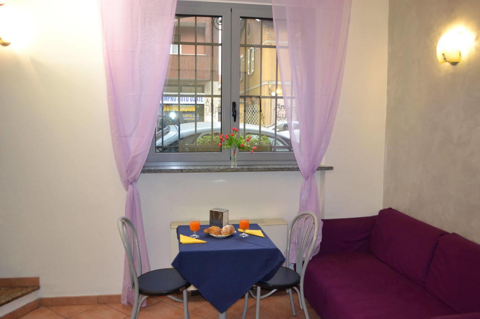 Iride Stazione Lambrate Citta Studi Hotel 2*