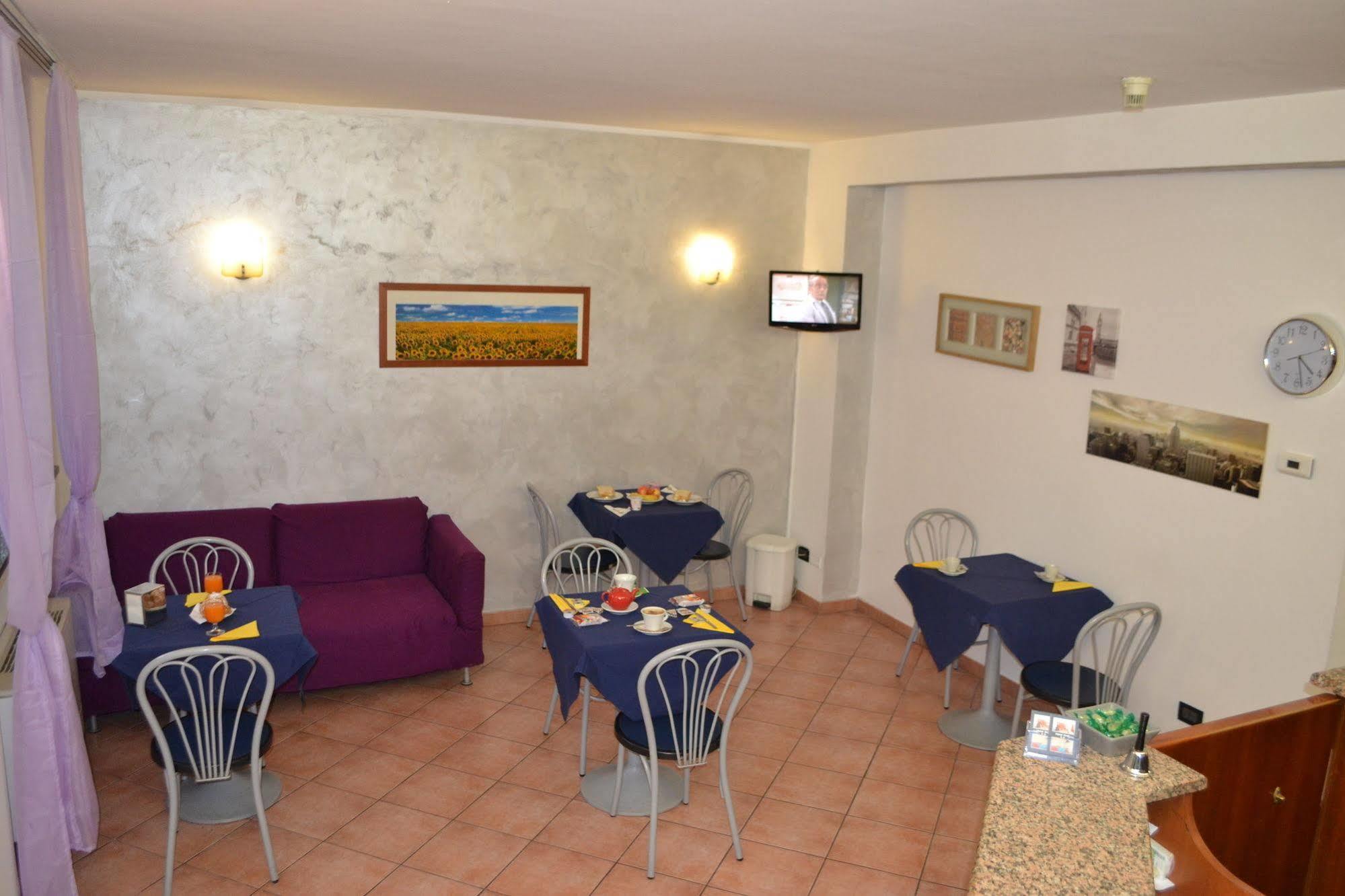 Hotel Iride 2*