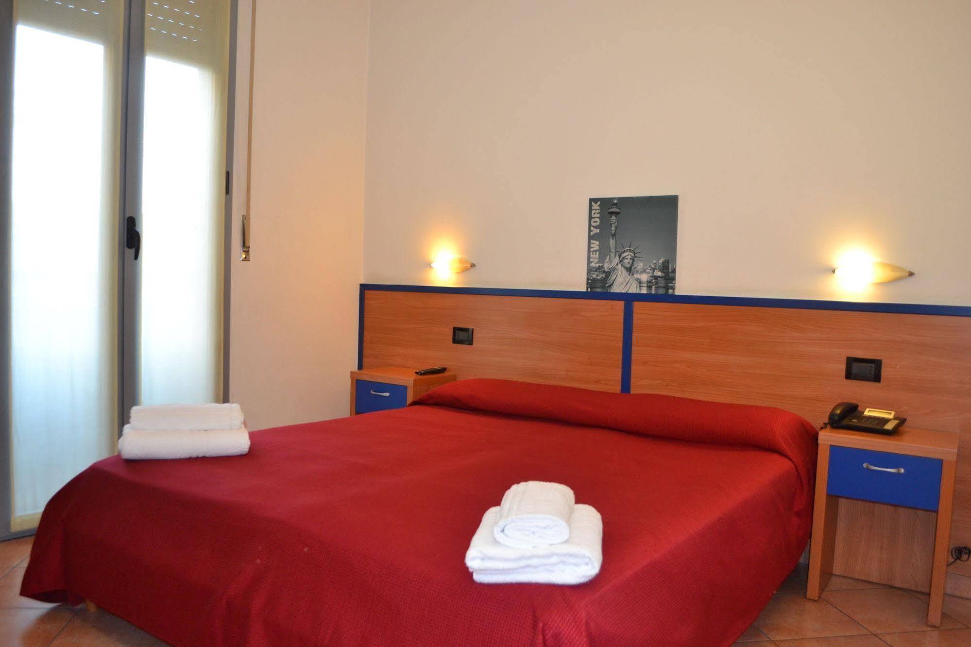 Iride Stazione Lambrate Citta Studi Hotel Mailand