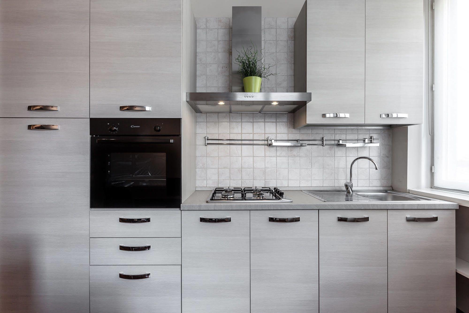 Suitelowcost Donatello Apartment *