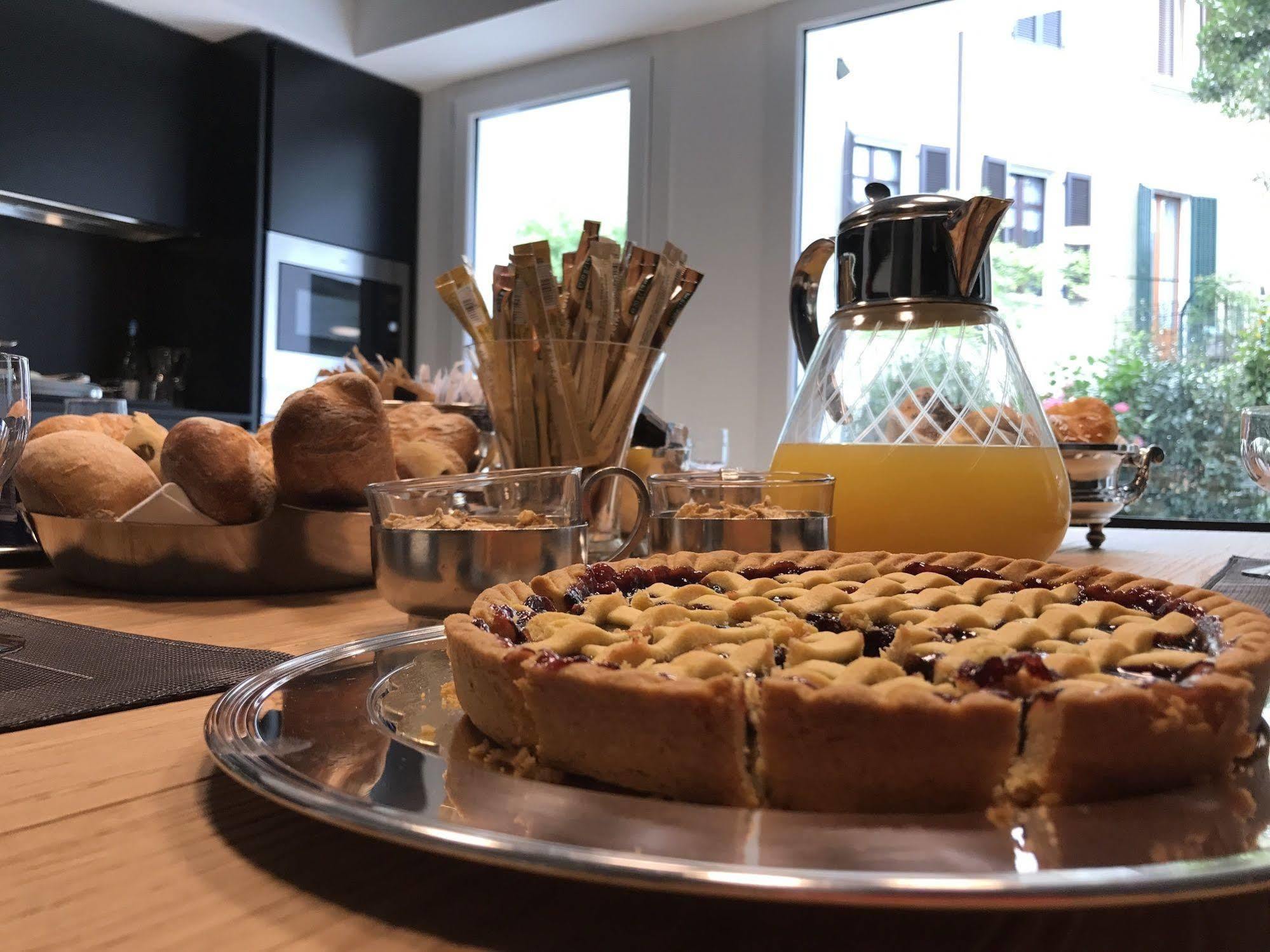 Bed & Breakfast Conti 2*