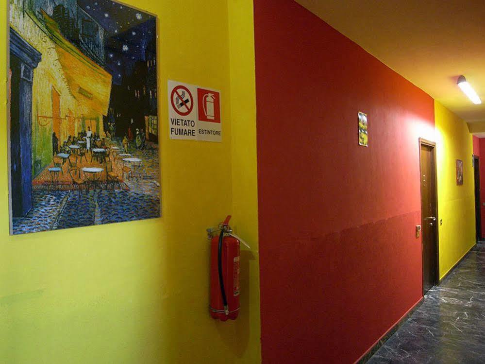 Hostel Milan City 3*