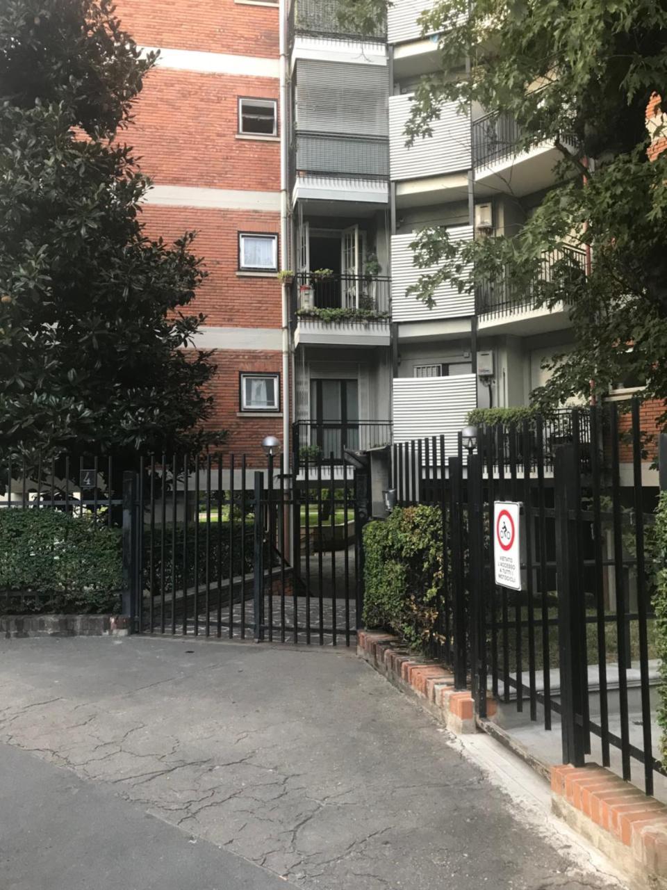 Apartment Kibilu - Fiera Milano, Vicinanze Rho, Linea Rossa Qt8 *