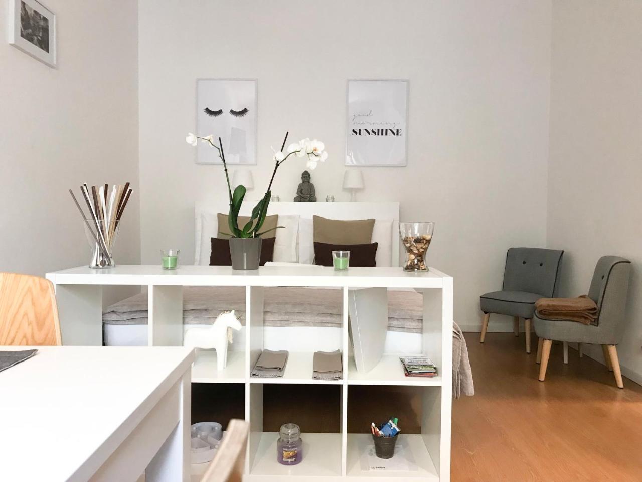 Center White * Milano