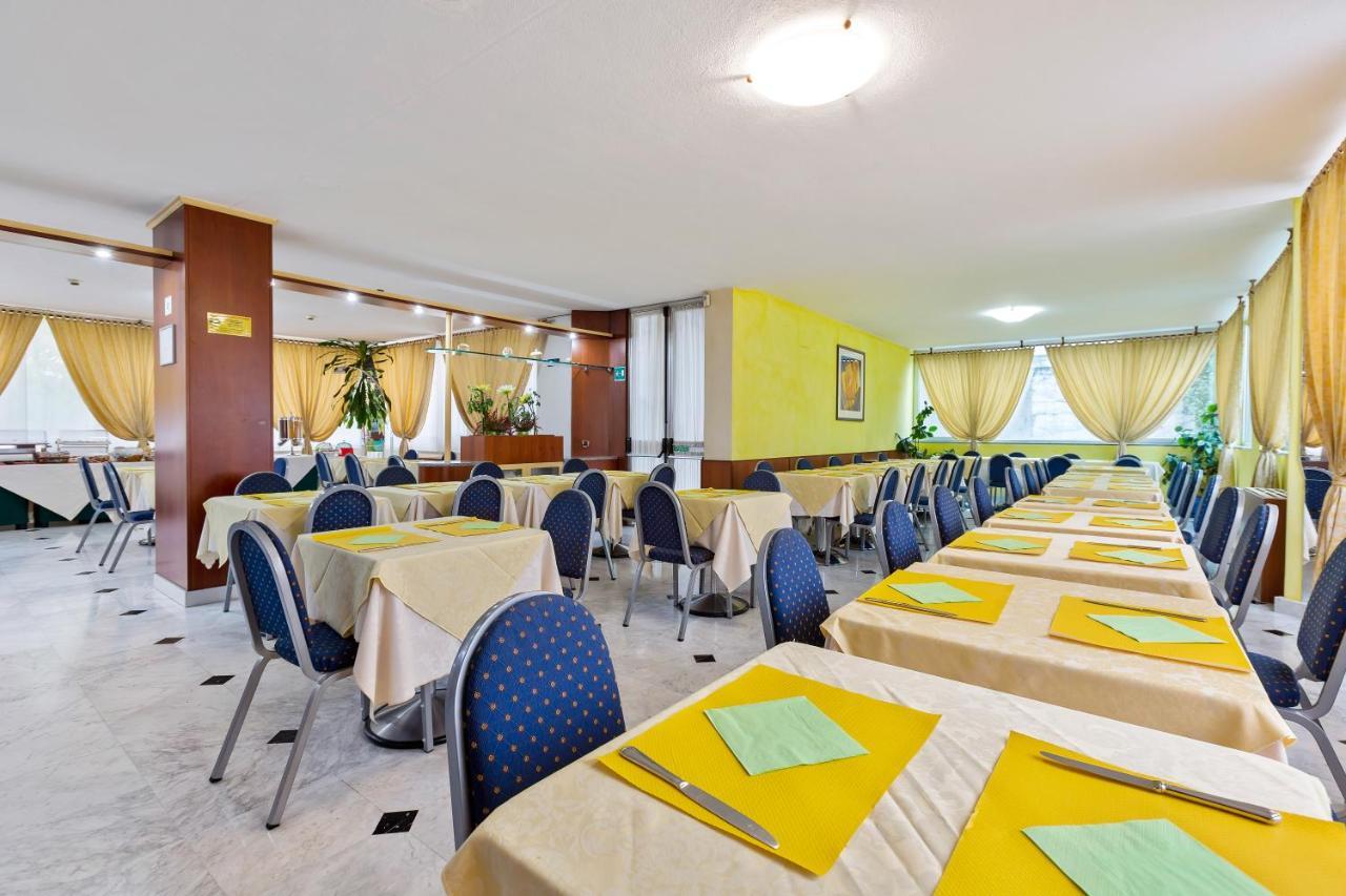 Hotel Ginosi Arizona 3*