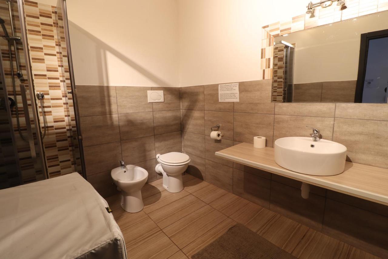 Minas 2* Milano