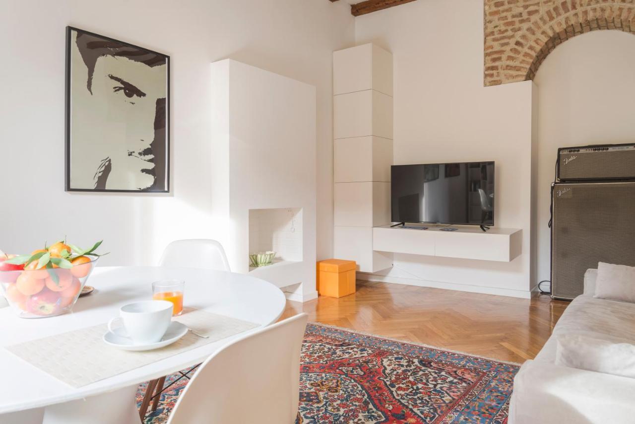 Apartment Heart Duomo Colonne Mailand