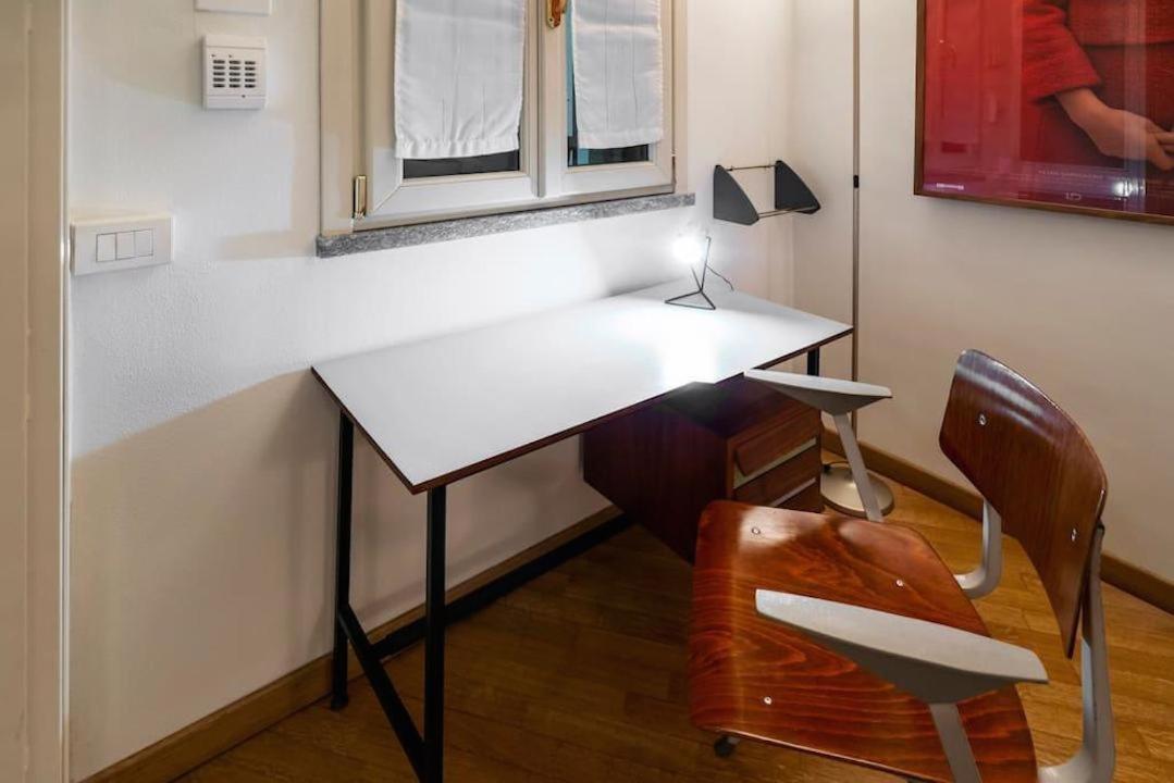 Hozyhome - Lovely Flat In Via Madonnina 23 *
