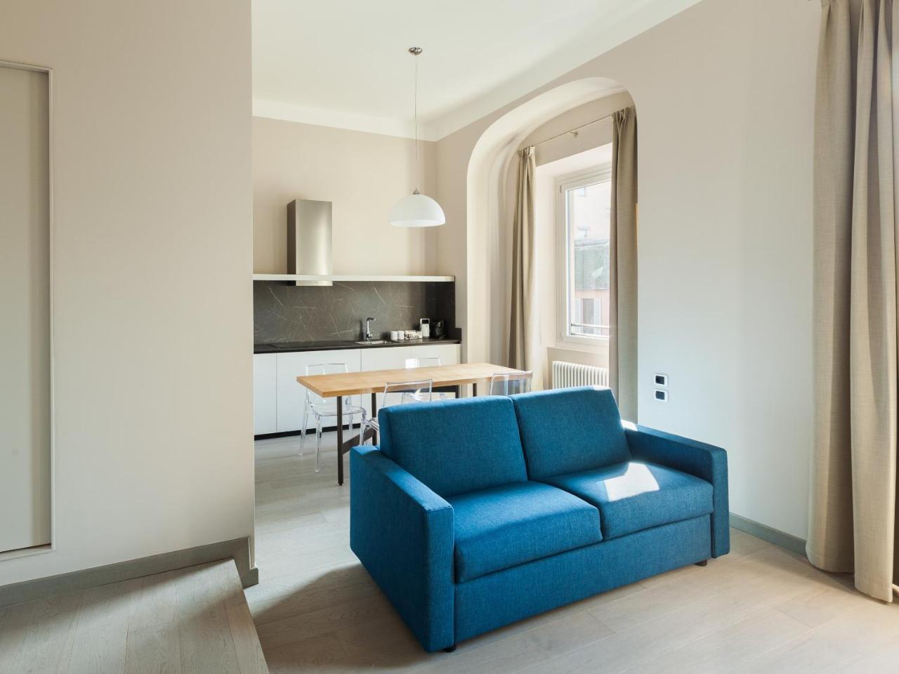 Apartment Easyhomes-duomo & Milan
