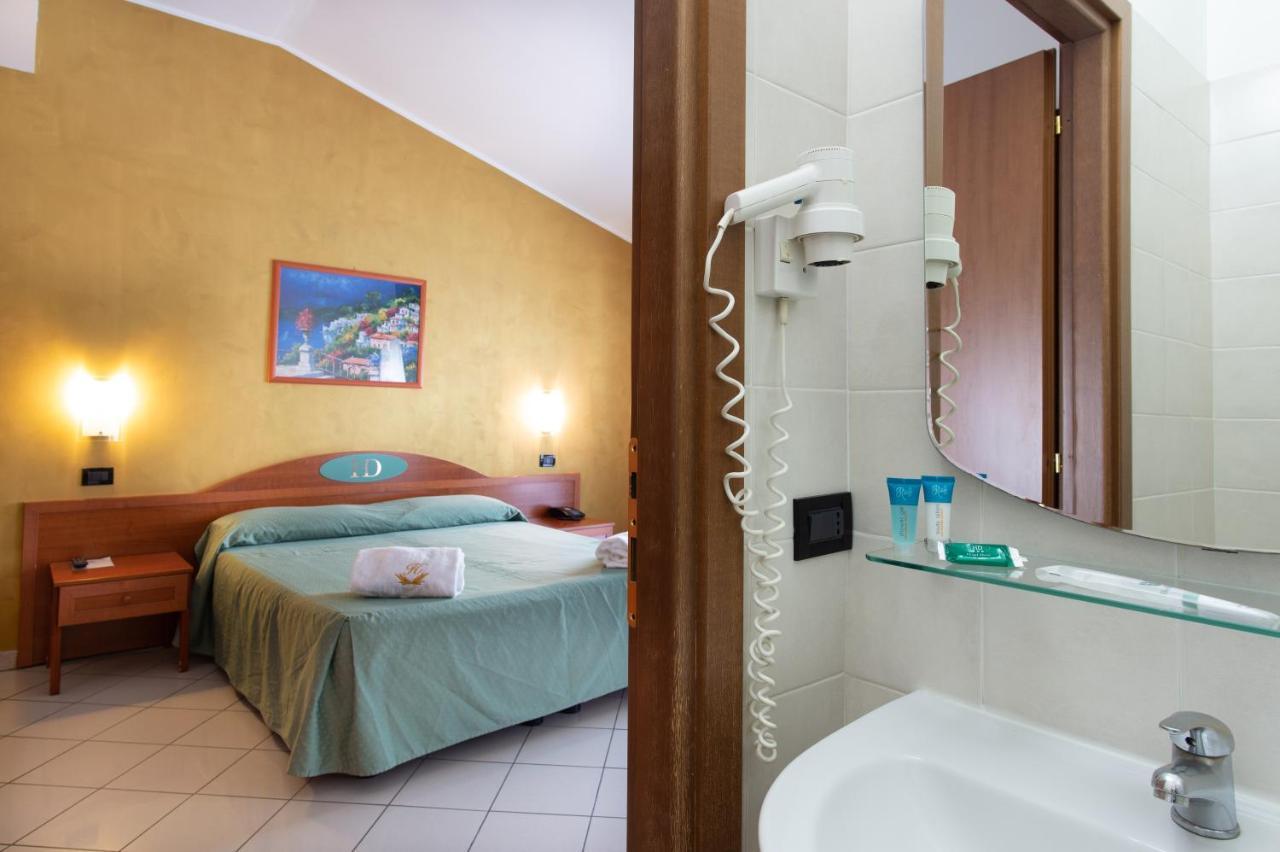 Dore Hotel