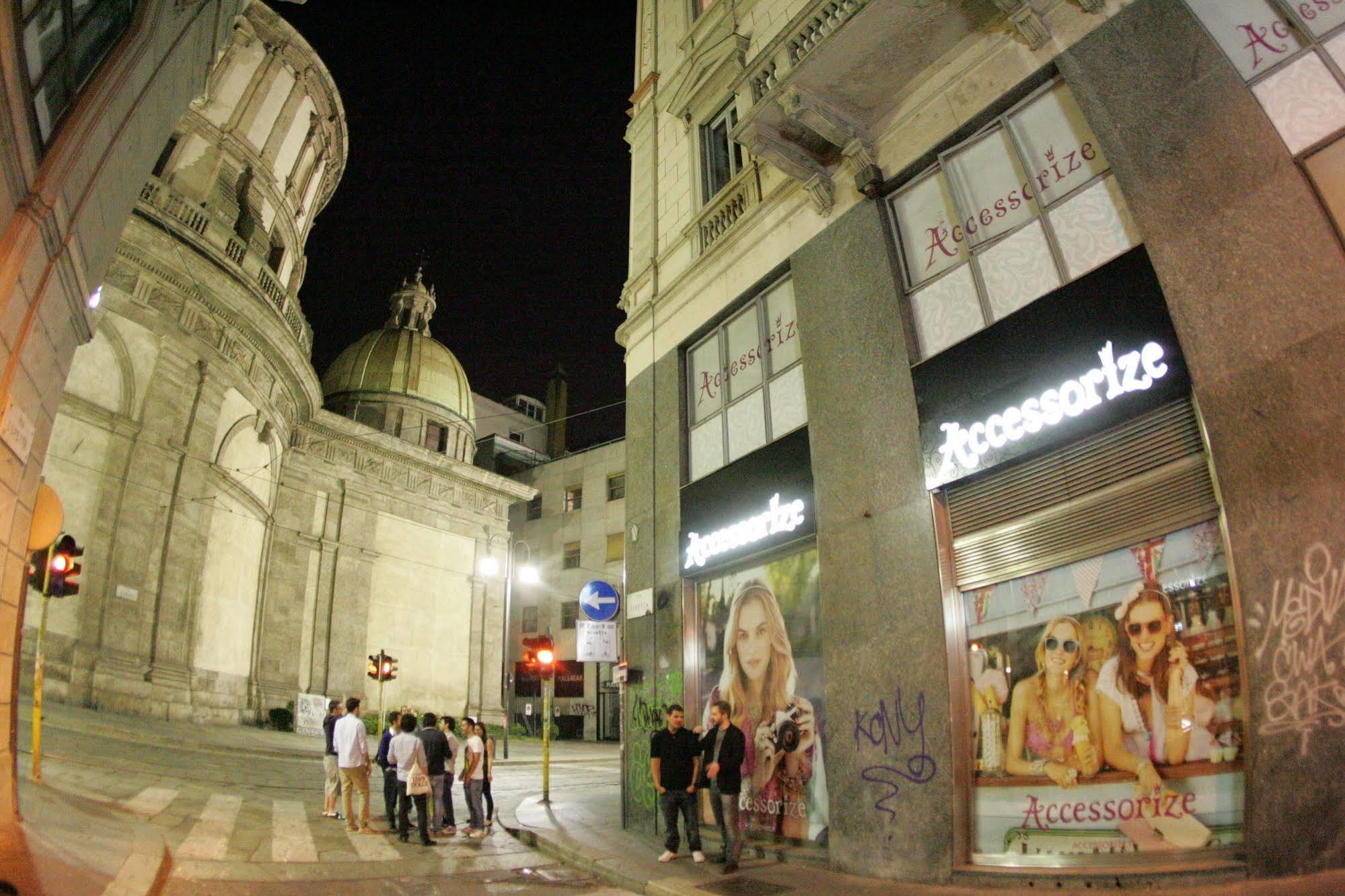 Casa Milano- And