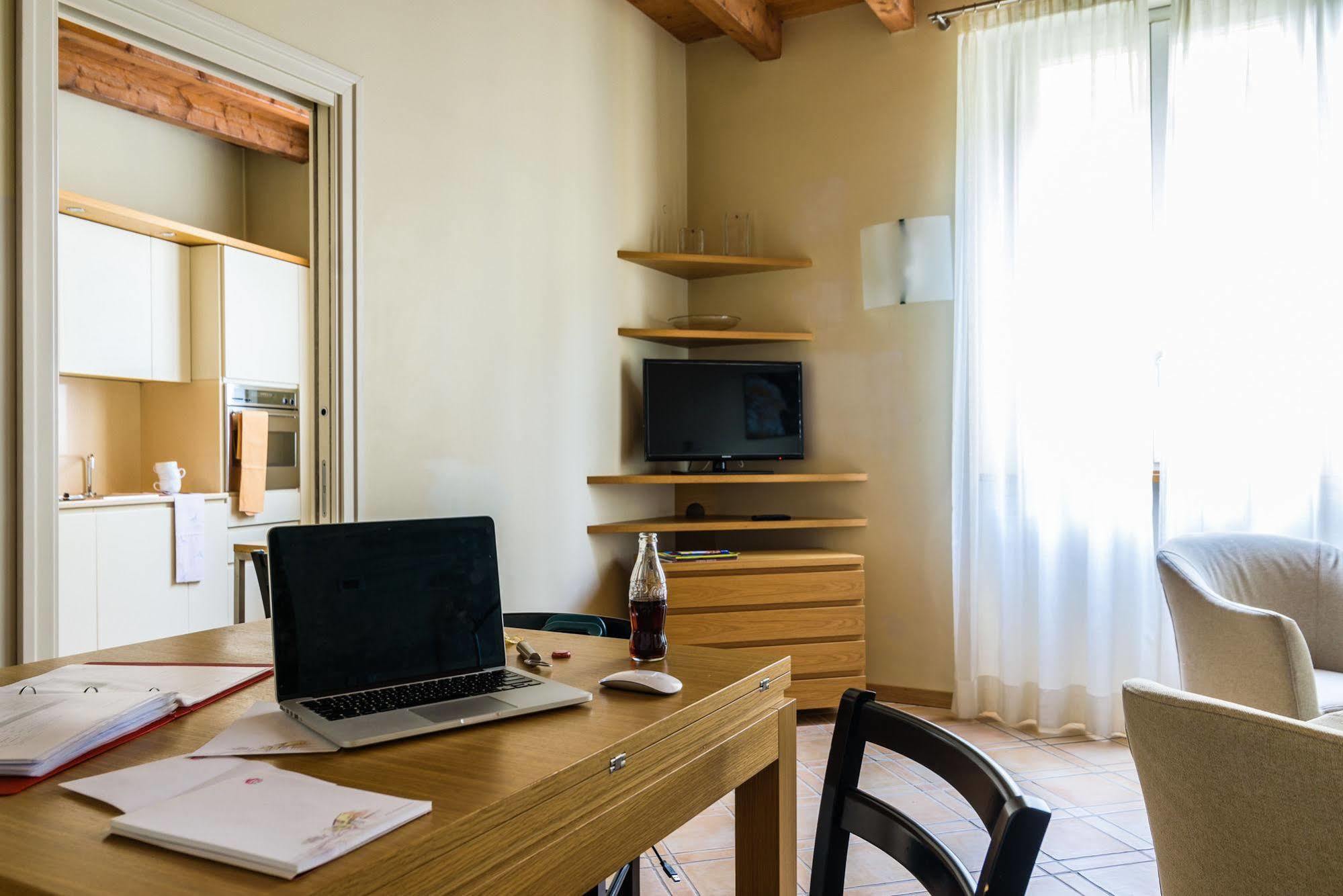 Residenza Ascanio Sforza Aparthotel 2*
