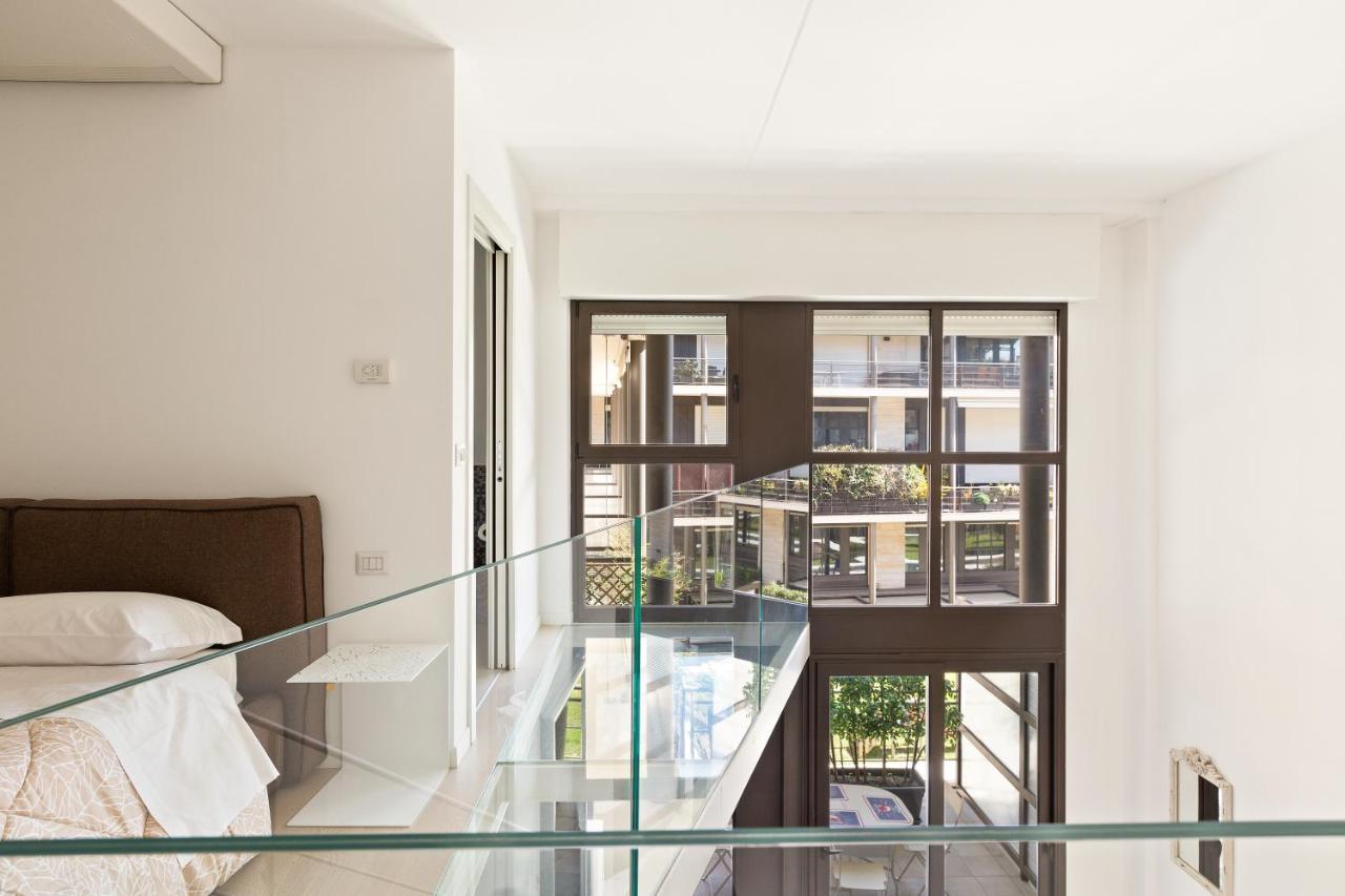 Lejlighed Elegant Loft With Balcony! Milano