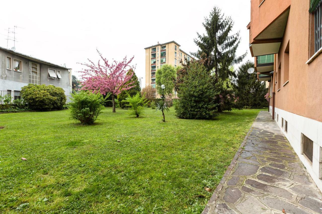 Renewed Balcony Flat With Garden Appartement Milaan