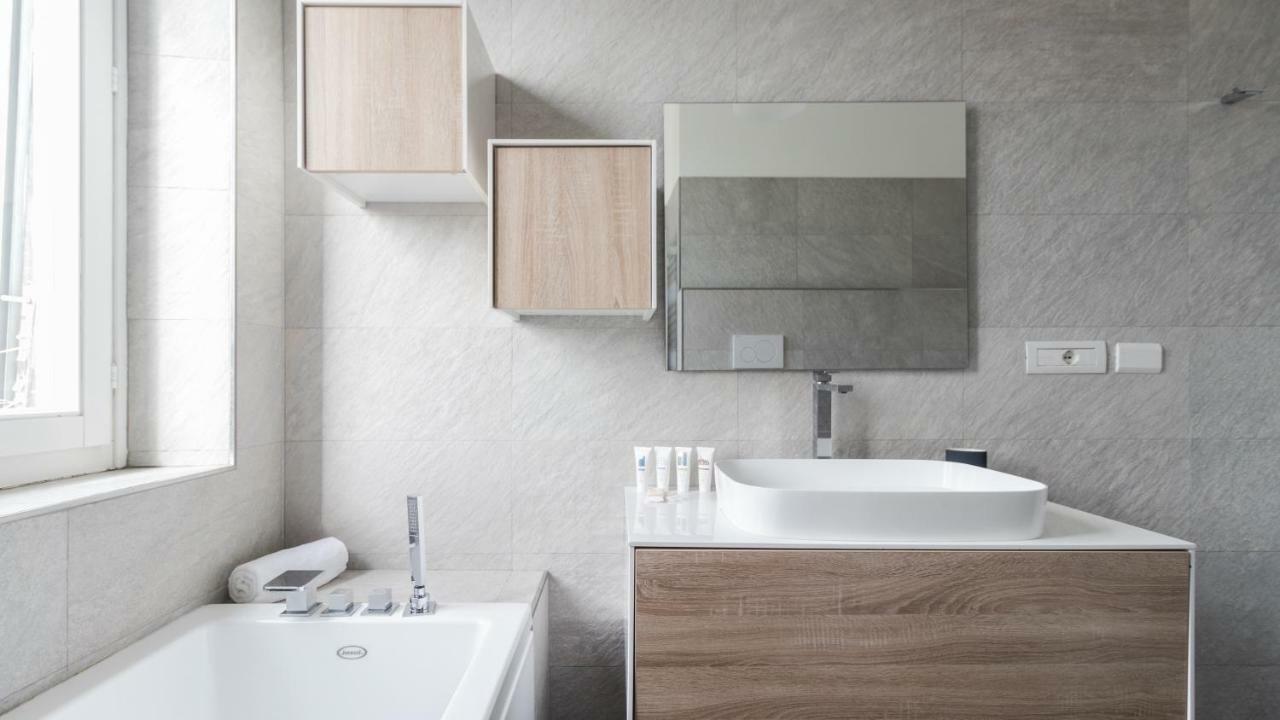 Italianway - De Cristoforis 12 Flat Milaan