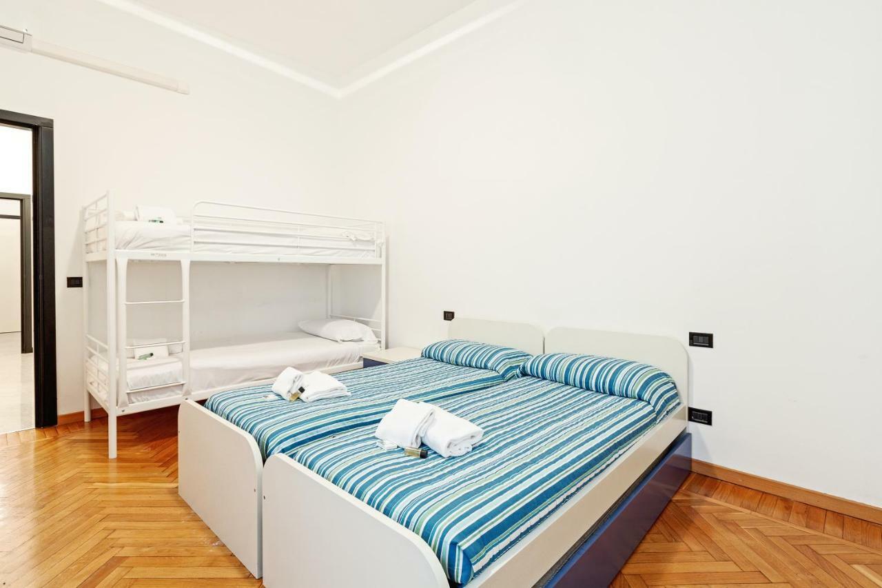 S. Maria Valle Roomy Flat Mailand