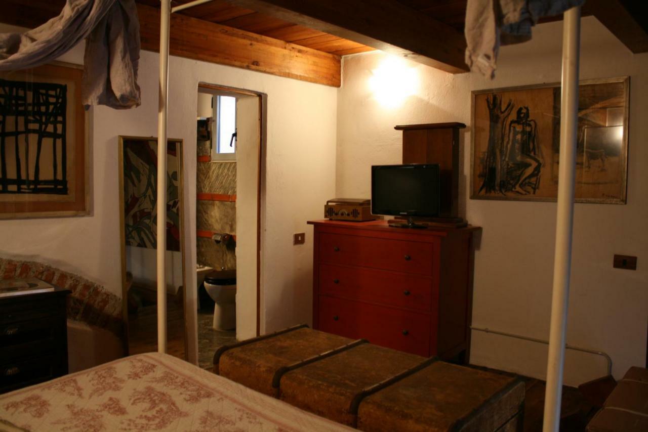 Central With Garden Apartment *