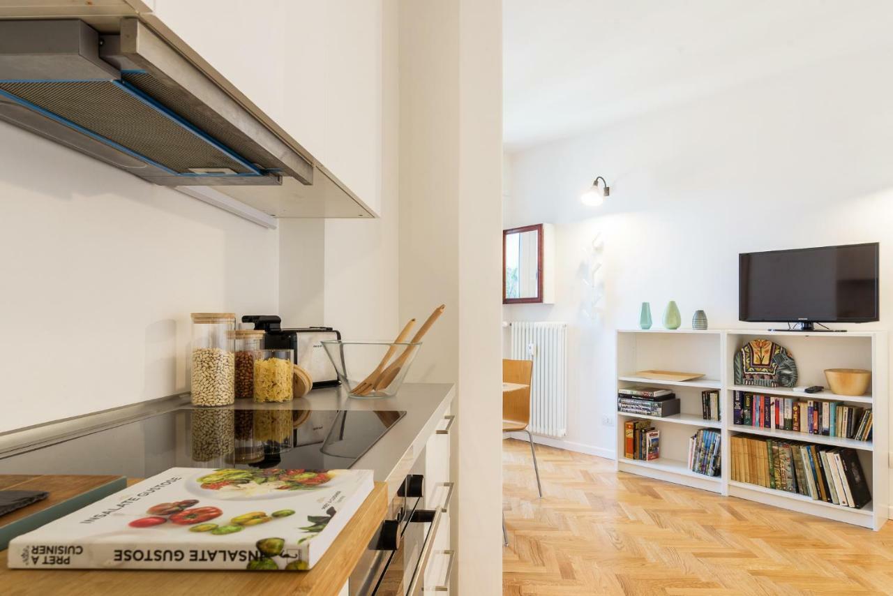 Joivy Homey 1-bed With View Near Citylife