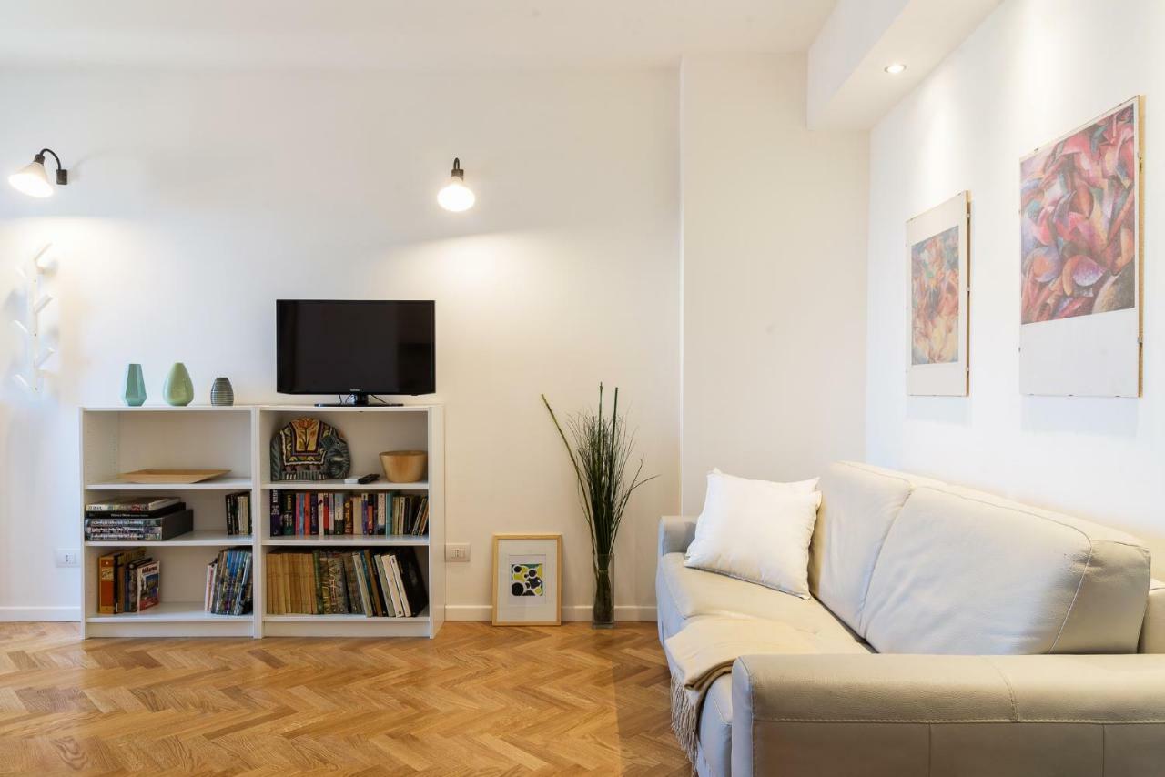 Lejlighed Joivy Homey 1-bed With View Near Citylife