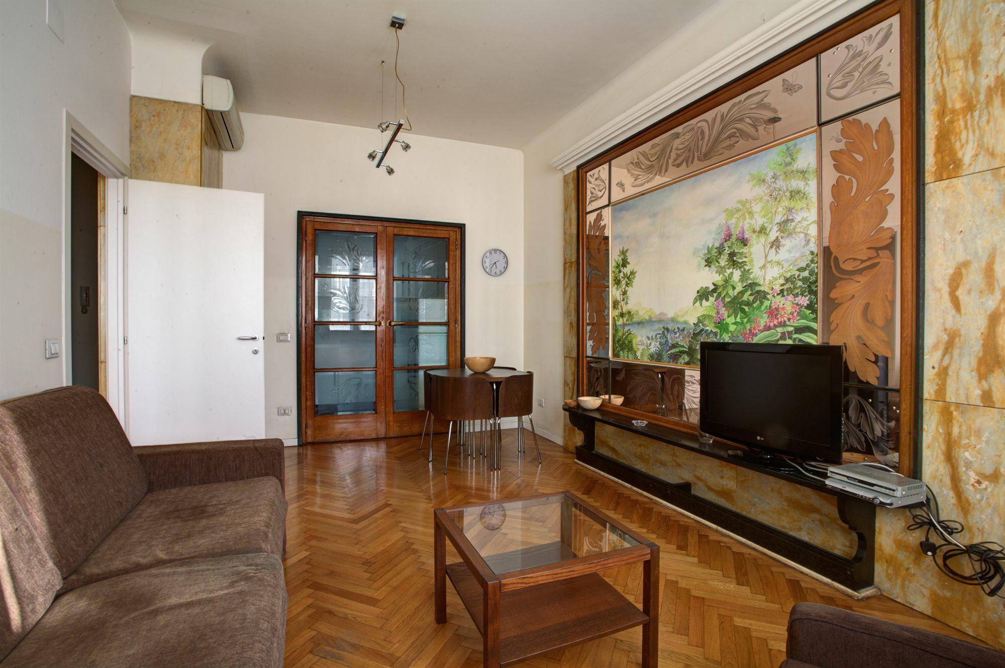 Milan Apartment Rental * Milano