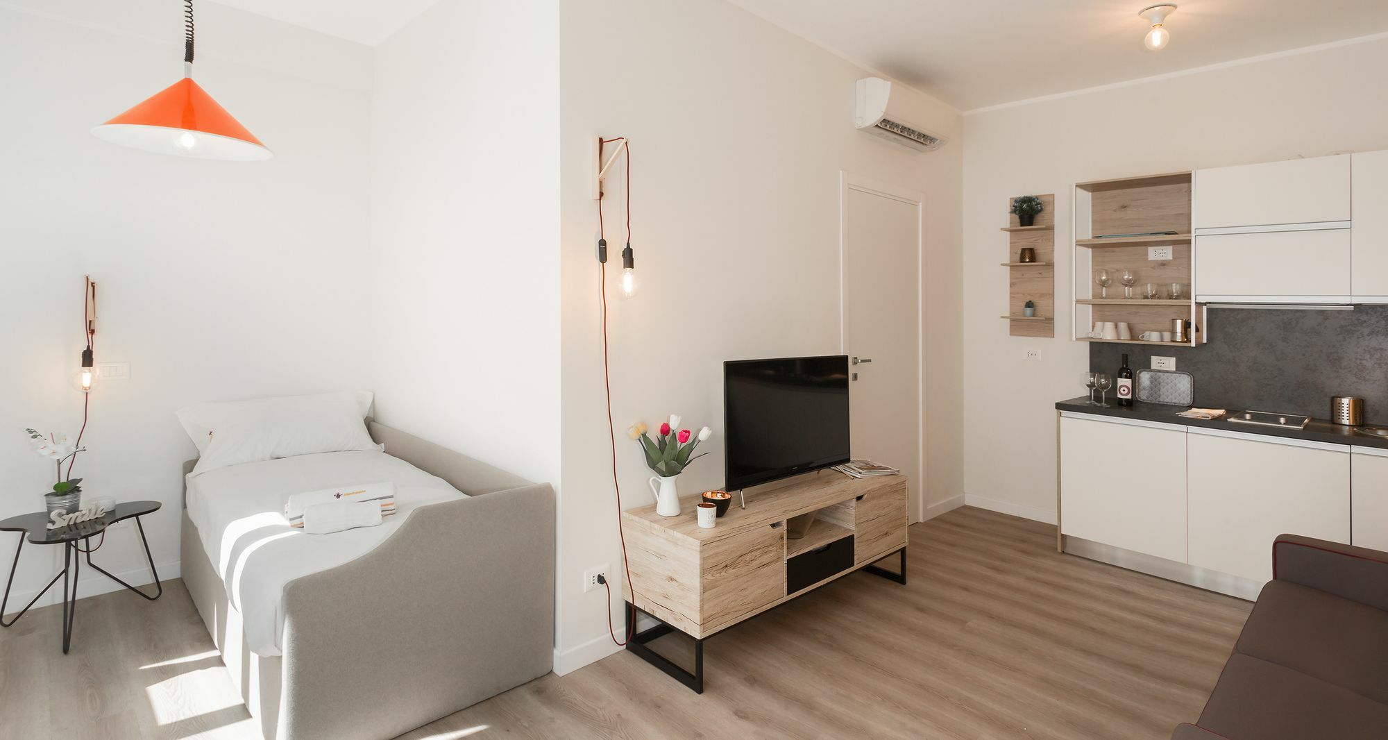 Hintown De Angeli Milano