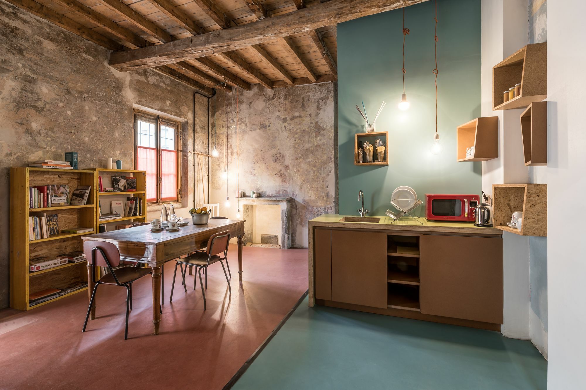 Un Posto A - All'interno Di Cascina Del 700 Vandrerhjem Milano