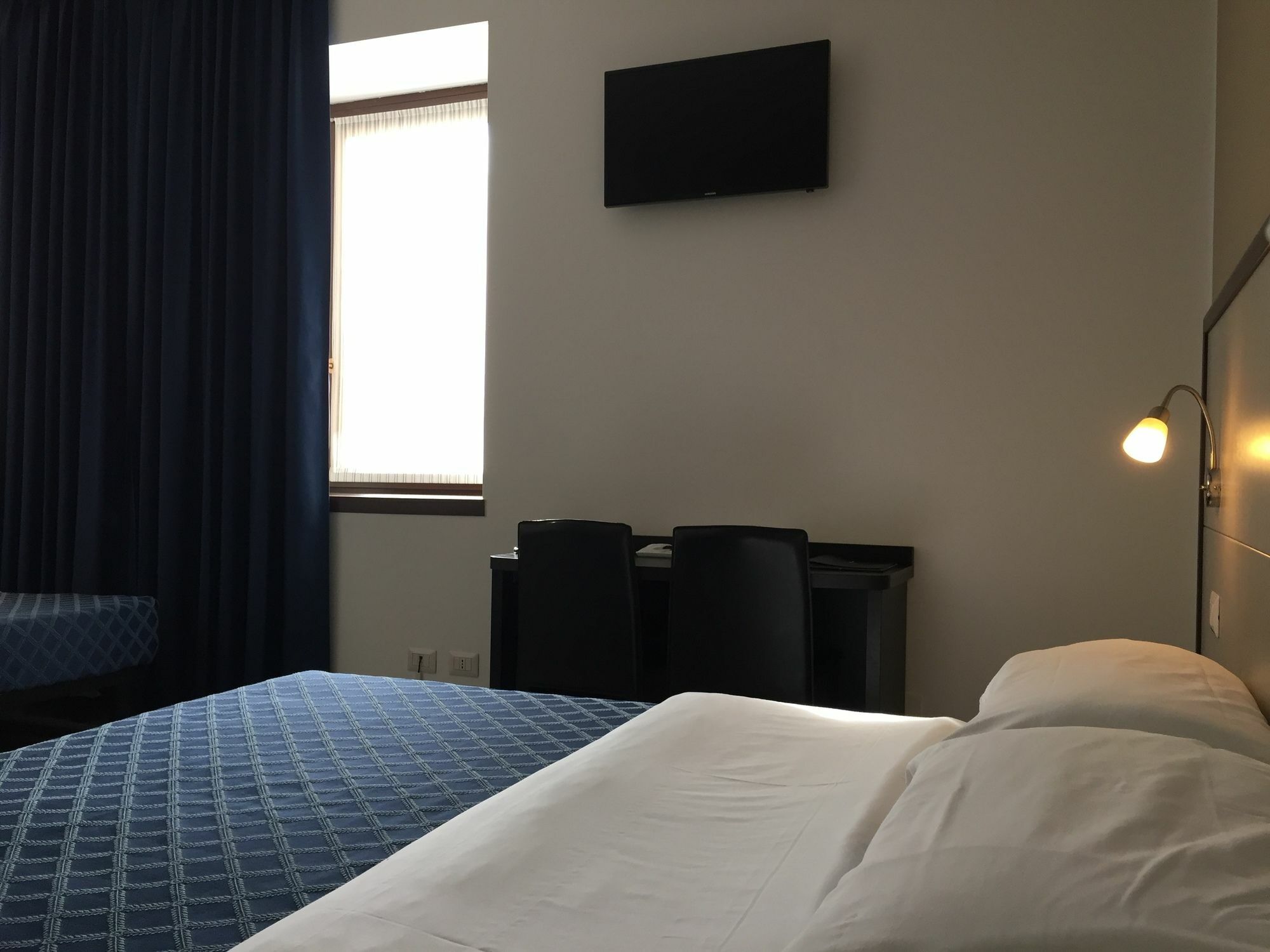 Hotell Av