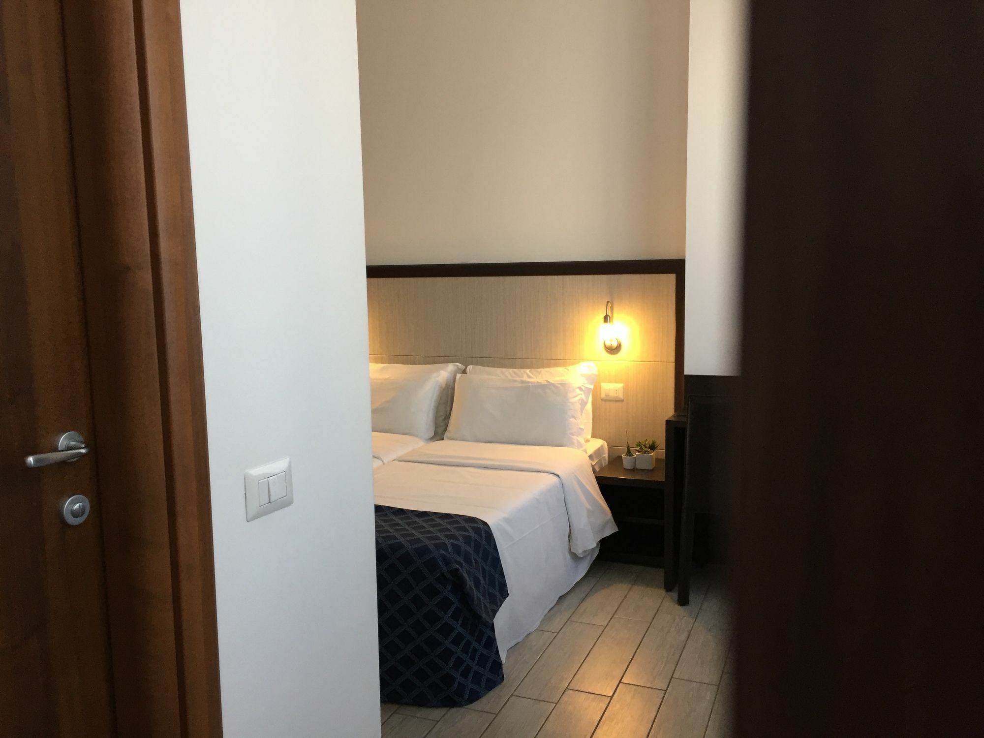 Hotell Av