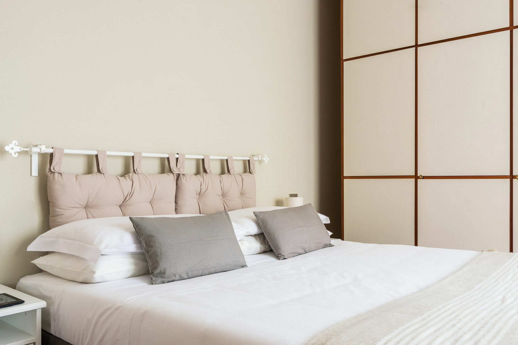 Homeathotel - Reina Milano
