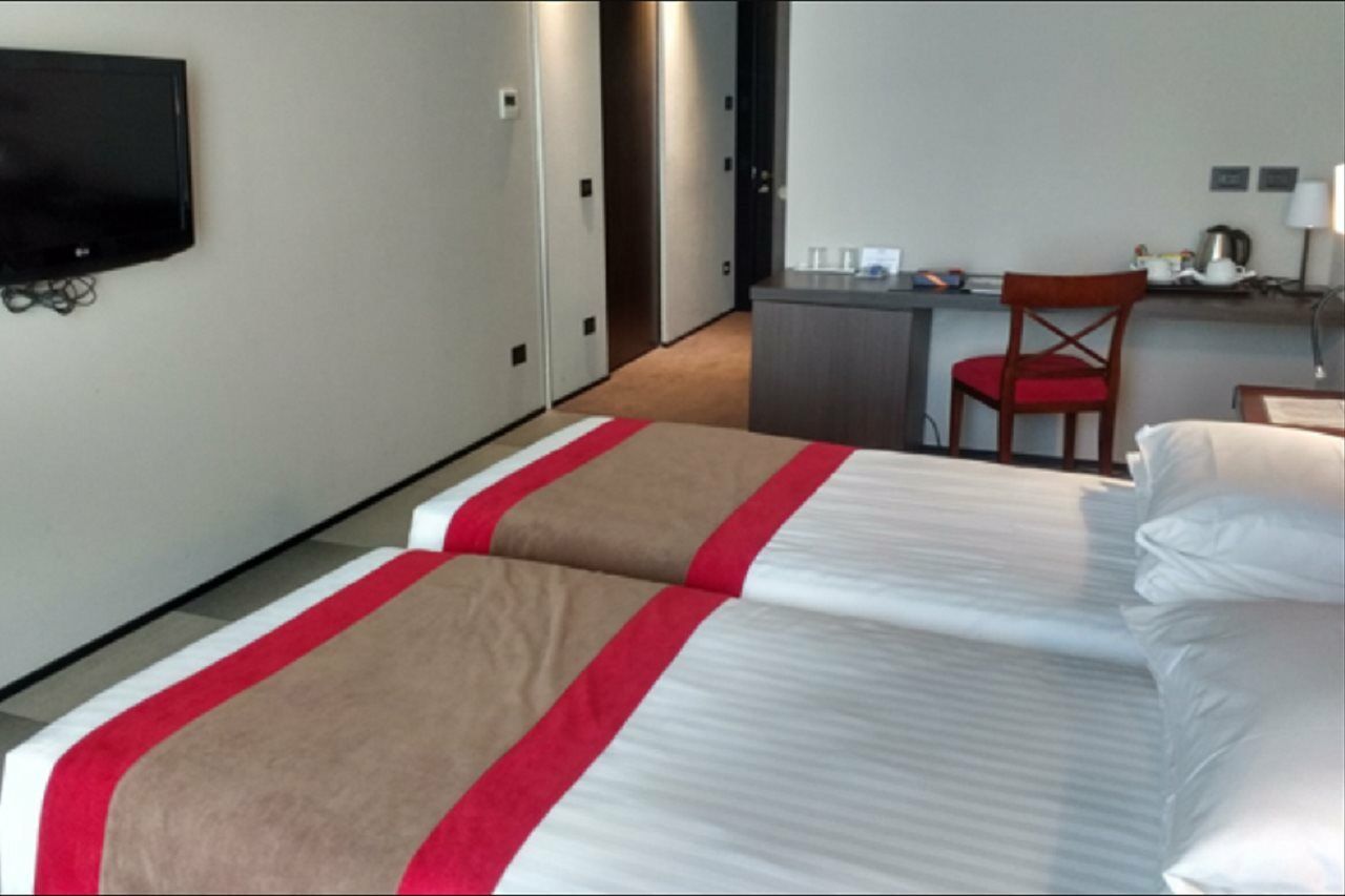 Hotel Ih Ambasciatori
