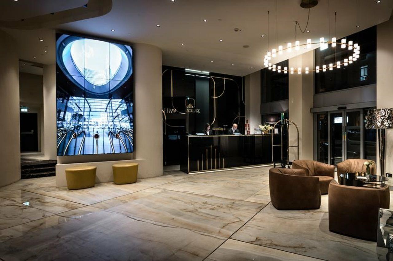 The Square Duomo - Preferred & Hotel Mailand