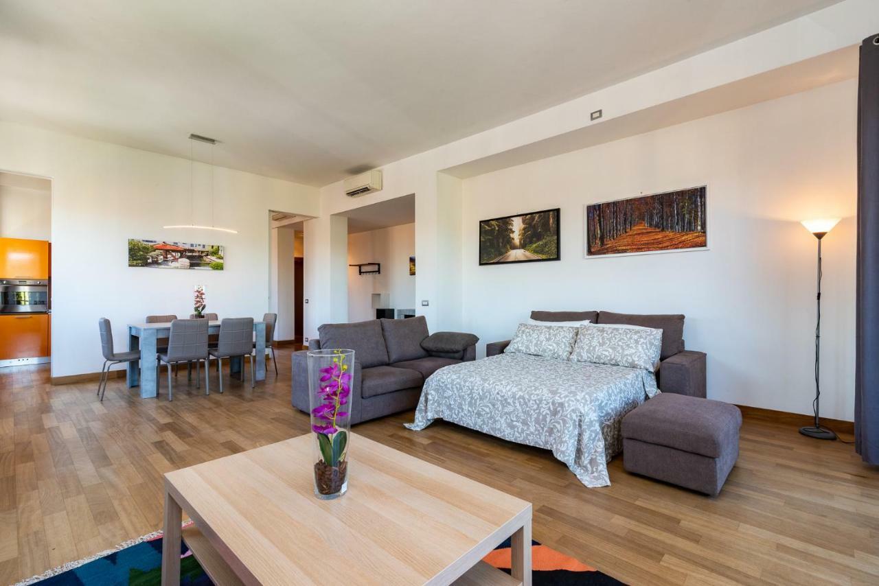 Vittoria 6 Apartment