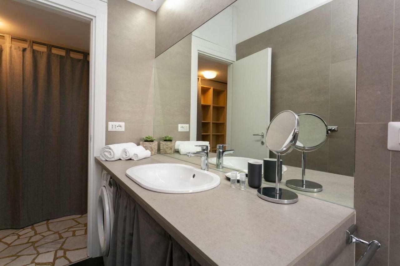 The Rent - Maciachini Two Bedroom Apartment *