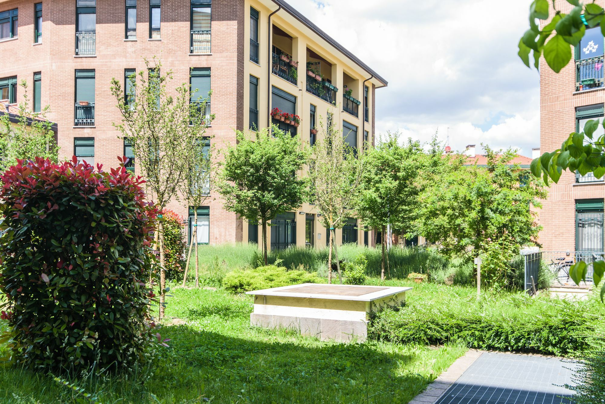 Homeathotel - Naviglio Pavese 2*