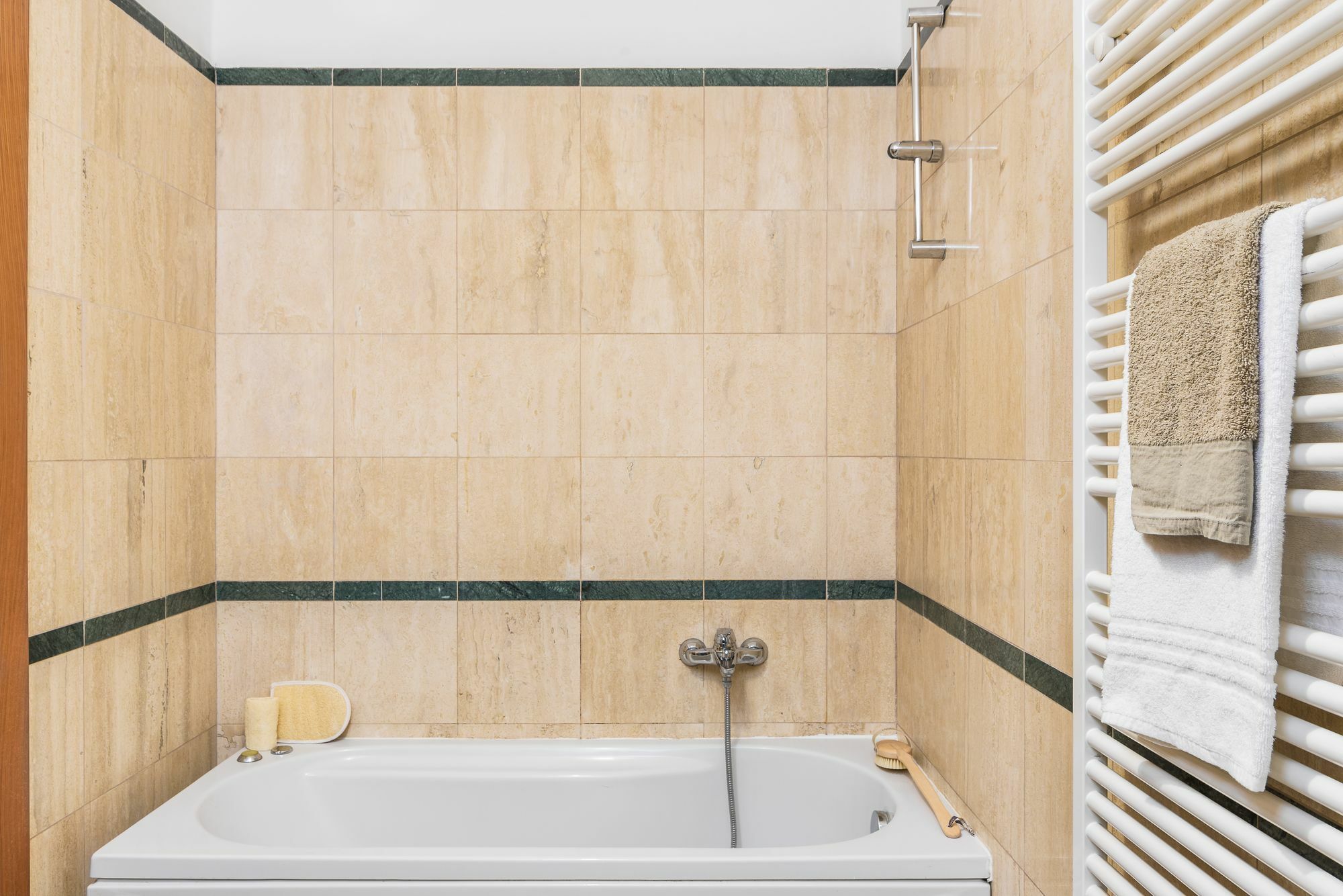 Homeathotel - Naviglio Pavese Milano