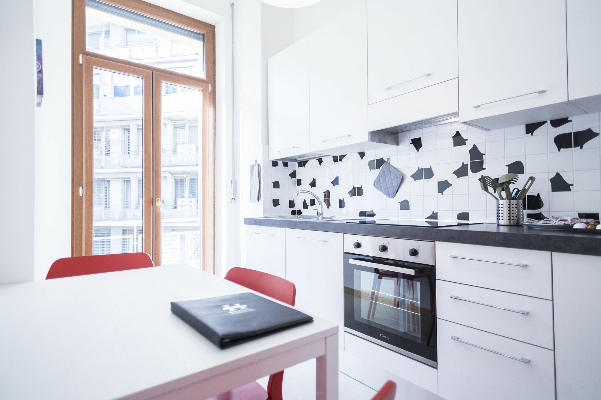 Hemeras Boutique Homes - Design Near Duomo Cathedral Appartement Milaan