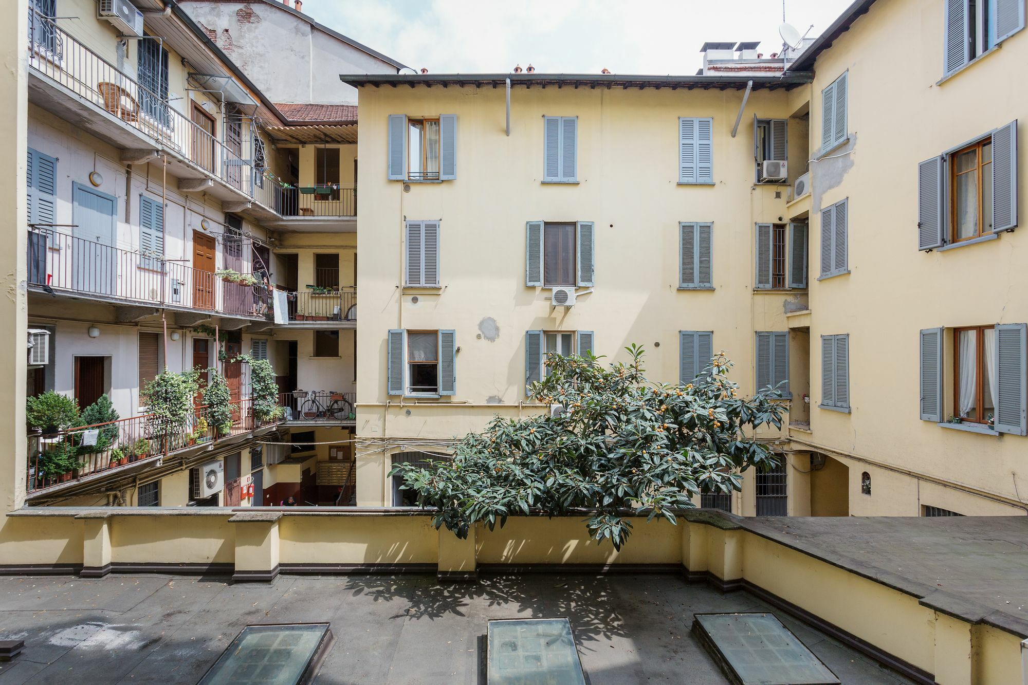 Rentopolis Farini - Isola * Milano