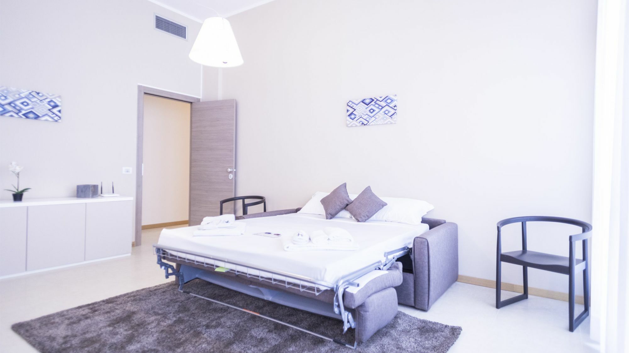 Hemeras Boutique Homes - Design Near Duomo Cathedral Milaan