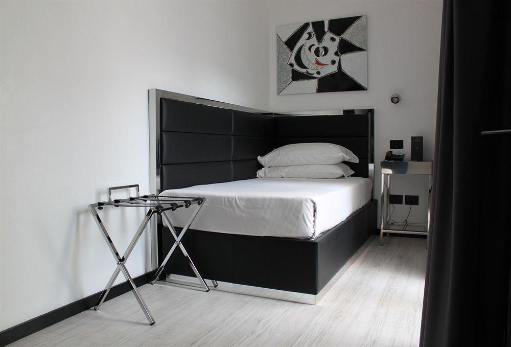Hotel Lhp Napoleon 4*