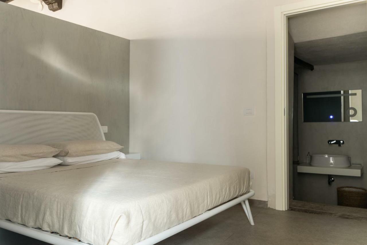 Le Scuderie Di Sant'ambrogio Apartment *