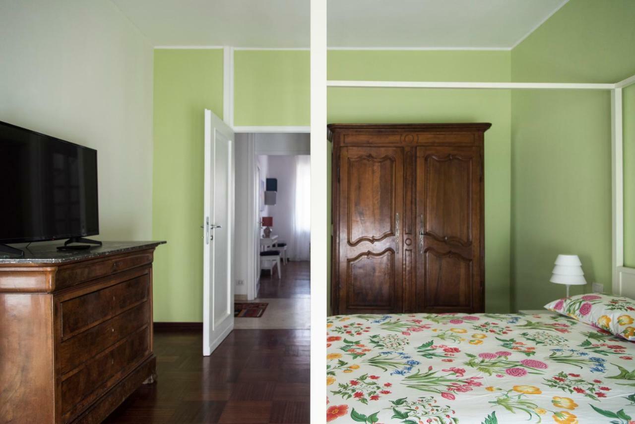 Apartment Luxurious 4bdr Penthouse Near Duomo Cathedral