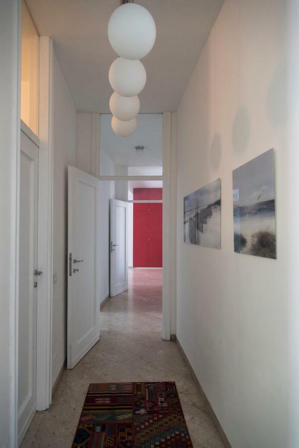Luxurious 4bdr Penthouse Near Duomo Cathedral Apartment Milan