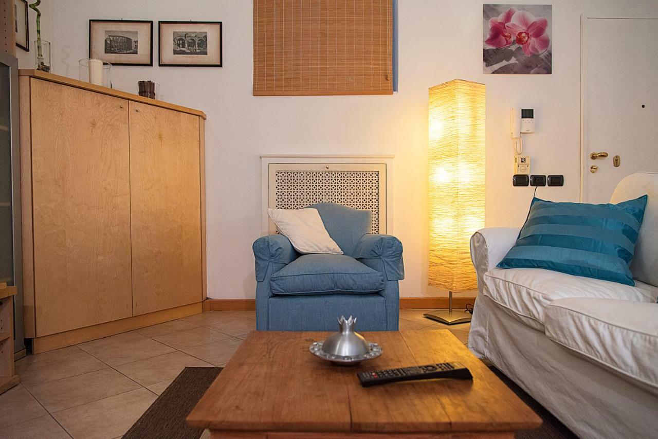Elegant In Sant'ambrogio Apartment *