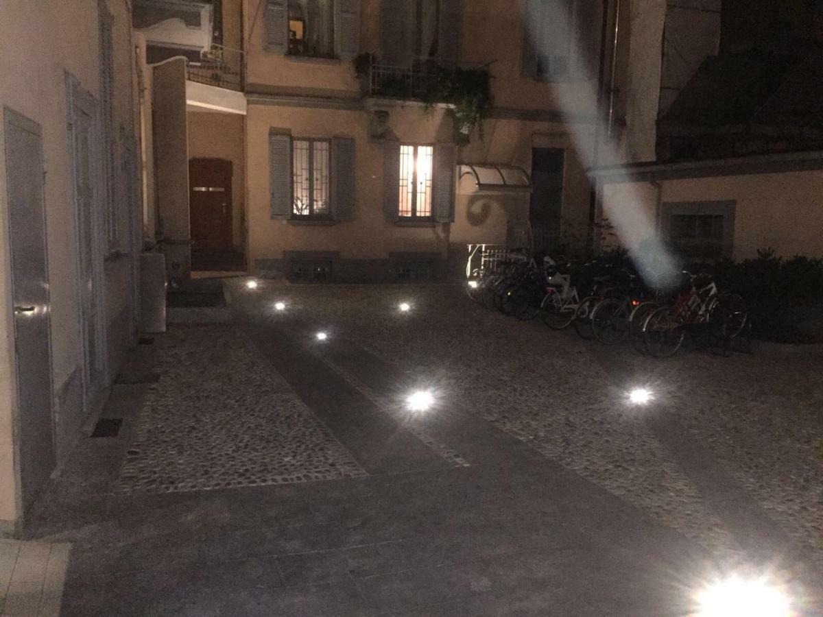 Bilocale Nel Cuore Dell'isola Apartment Mailand